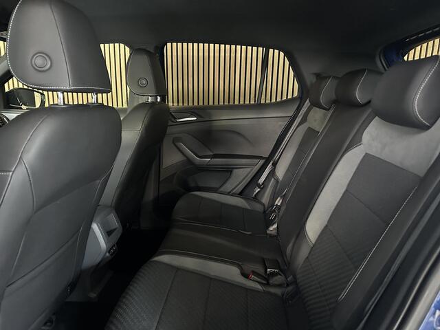 Volkswagen T-Cross 1.0 TSI Style Business R Trekhaak | Navi | Camera