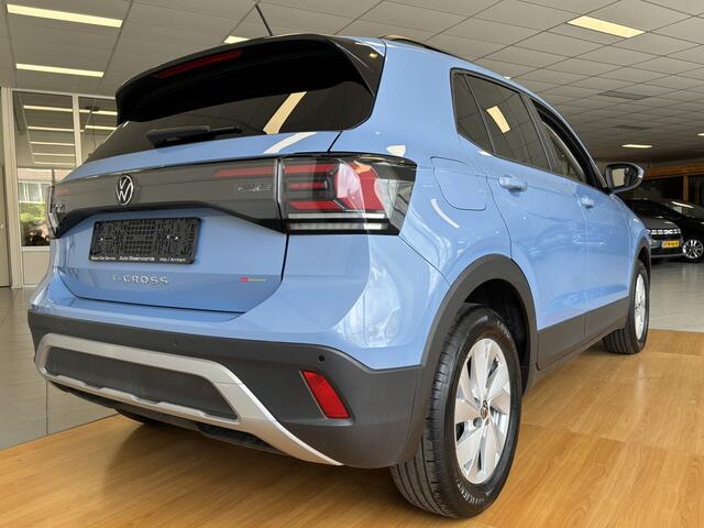 Volkswagen T-Cross 1.0 TSI *LED * CARPLAY * PDC V+A * ADAPTIVE CRUISE