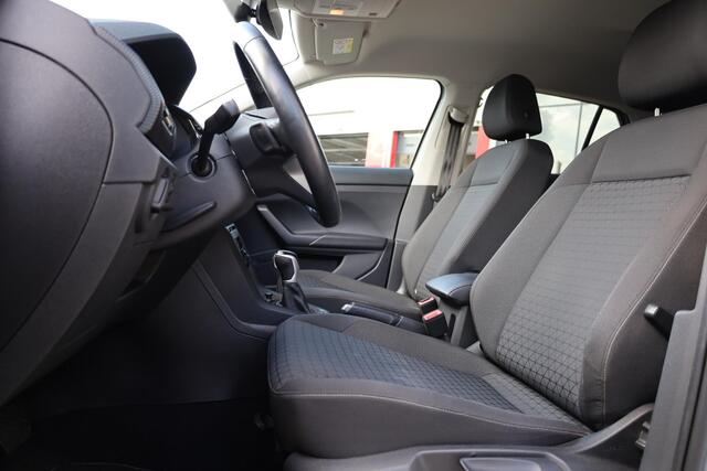 Volkswagen T-Cross 1.0 TSI Life trekhaak camera privacy glas climatronic stoelverwarming pdc voor en achter dealer onderhouden acc adaptieve cruise control