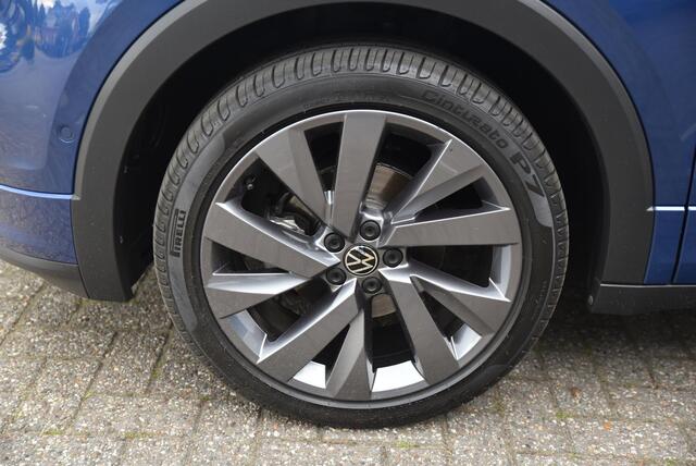 Volkswagen T-Cross 1.0 TSI Style Business R