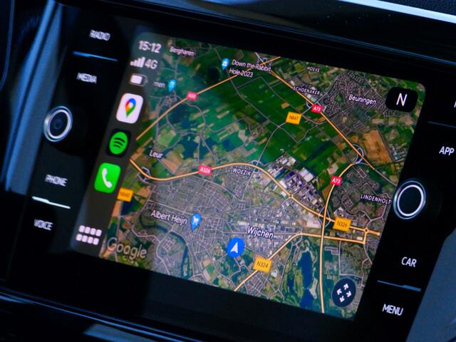 Volkswagen T-Cross 1.5 TSI 150PK STYLE PLUS LMV CARPLAY NAVI VIR.COCKPIT LED CAMERA STOELVERW. ADAP.CRUIS DAB 02/2024! "Volkswagen rijden begint bij Topautos.nl - 75 topmodellen direct op voorraad!"