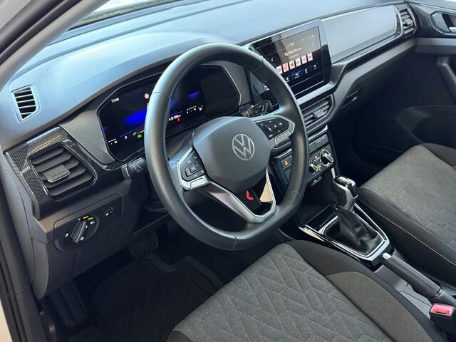 Volkswagen T-Cross DE VERNIEUWDE T-CROSS 116PK VIR.COCKPIT LMV CARPLAY 2024 "Volkswagen rijden begint bij Topautos.nl - 75 topmodellen direct op voorraad!"