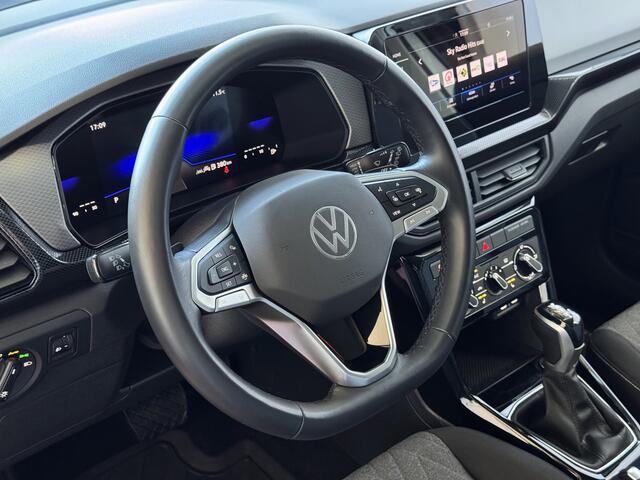 Volkswagen T-Cross DE VERNIEUWDE T-CROSS 116PK VIR.COCKPIT LMV CARPLAY 2024 "Volkswagen rijden begint bij Topautos.nl - 75 topmodellen direct op voorraad!"