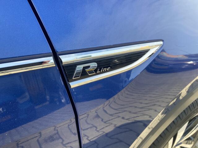 Volkswagen T-Cross 1.0 TSI R-Line Stoelverwarming & A. Carplay & Camera & Virtueel Cockpit.