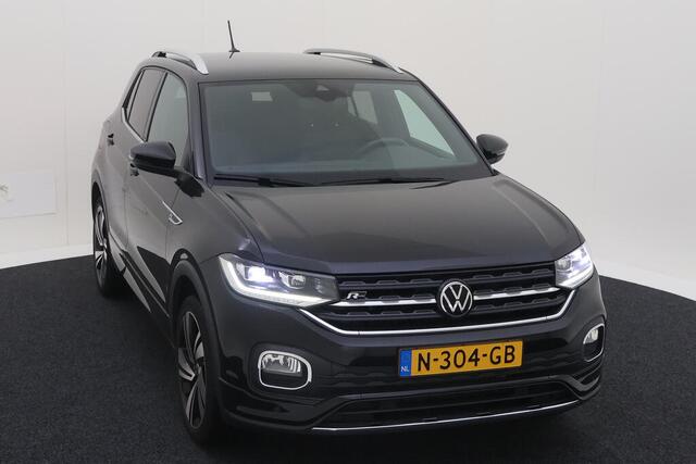 Volkswagen T-Cross 1.0 TSI 2x R-Line / CAMERA/ TREKHAAK/ PARK. SENSOREN/ LED/ GETINT GLAS/ NAVI/ CLIMA/ 18" LMV