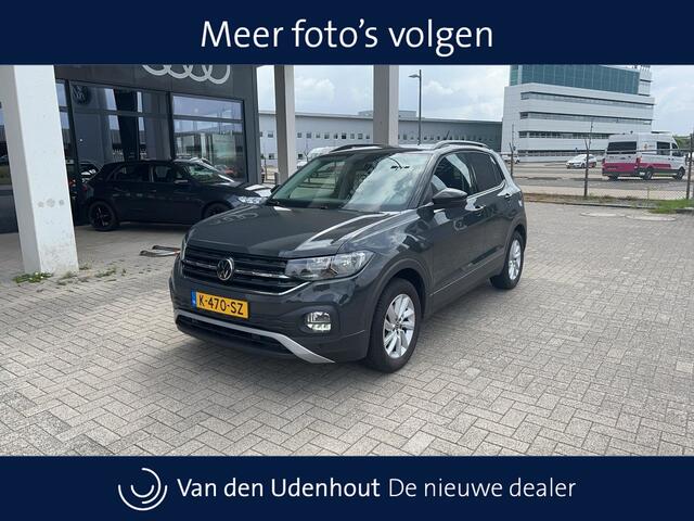 Volkswagen T-Cross 1.0 TSI 95pk Life / Navigatie / Parkeersensoren