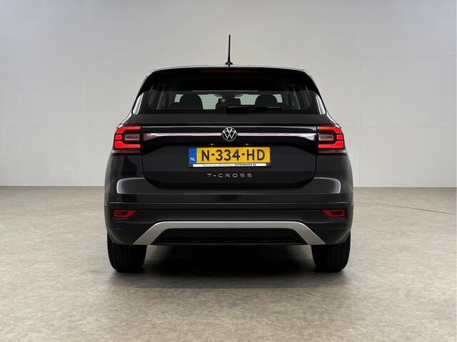 Volkswagen T-Cross 1.0 TSI Style Cruisecontrol LED Navigatie Parkeersensoren