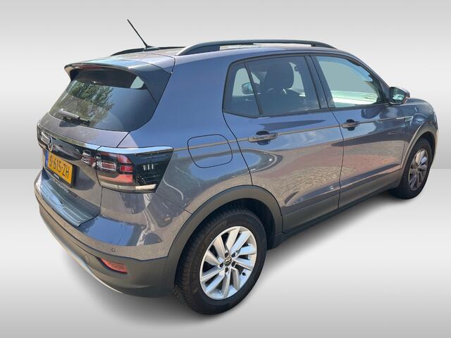 Volkswagen T-Cross 1.0 TSI Life / Navigatie / App connect / Parkeersensoren V+A / Camera / Fabriek garantie 2027 /