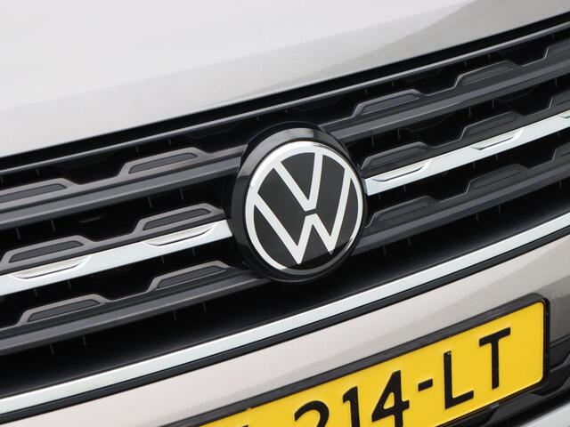 Volkswagen T-Cross 1.0 TSi 110 Pk Style | Trekhaak | LED | Privacy Glass | Adaptive Cruise | Carplay | Navigatiesysteem | Parkeersensoren | 17 Inch | 47.705 Km!!