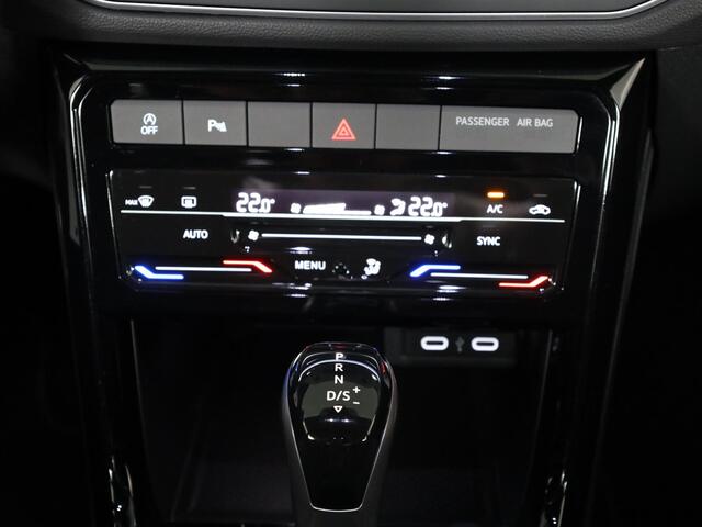 Volkswagen T-Cross 1.0 TSI R-Line 116 pk Automaat (DSG) | Verlengde garantie | Navigatie via App | Parkeersensoren | Adaptieve cruise control | LED koplampen |