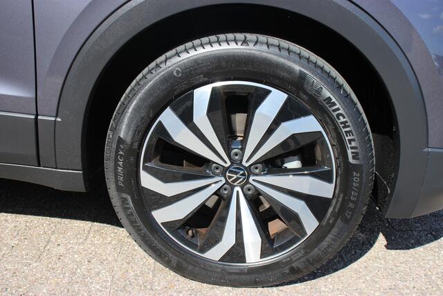 Volkswagen T-Cross 1.5 TSI Style DSG Automaat | Trekhaak | Adapt. cruise | BSM | Carplay/Android auto |