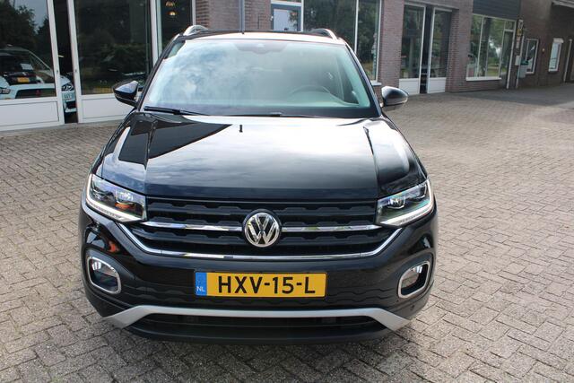 Volkswagen T-Cross 1.0 Virtual, Camera, Keyless, Adaptieve cruise, LED, Parksens. V en A, 18" LMV, Stoelverwarming