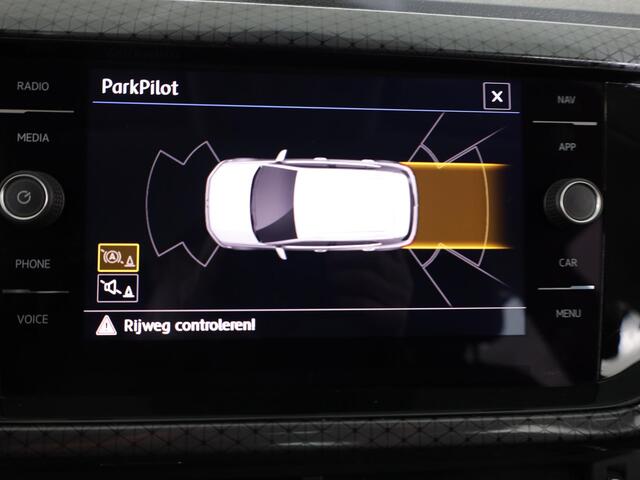 Volkswagen T-Cross 1.0 TSI Style 115 pk | Navigatie | Parkeersensoren | Adaptieve cruise control | LED koplampen |