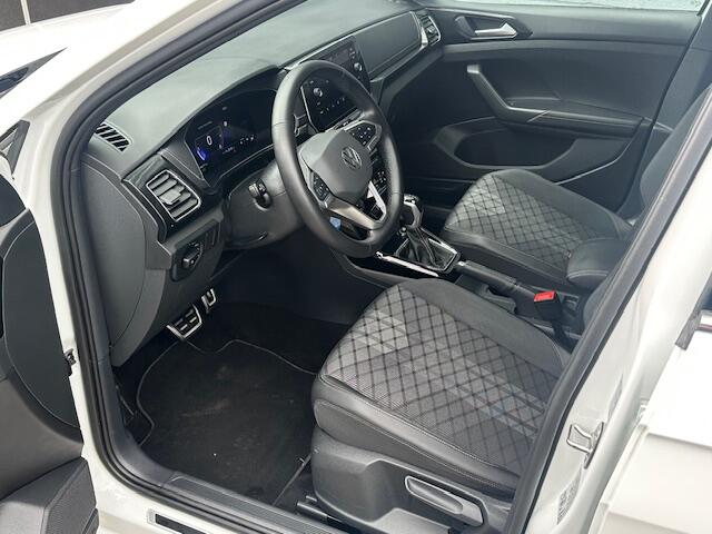 Volkswagen T-Cross 1.5 TSI R-Line / Trekhaak orig. / Led koplampen / Digitaal inst.paneel