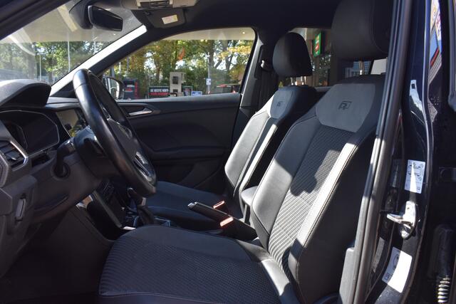 Volkswagen T-Cross 1.5 TSI R-Line 22-12-2021 | Virtual Dashboard | Navigatie | Camera | R-interieur | 12 mnd BOVAG garantie Whatsapp 06-53188999