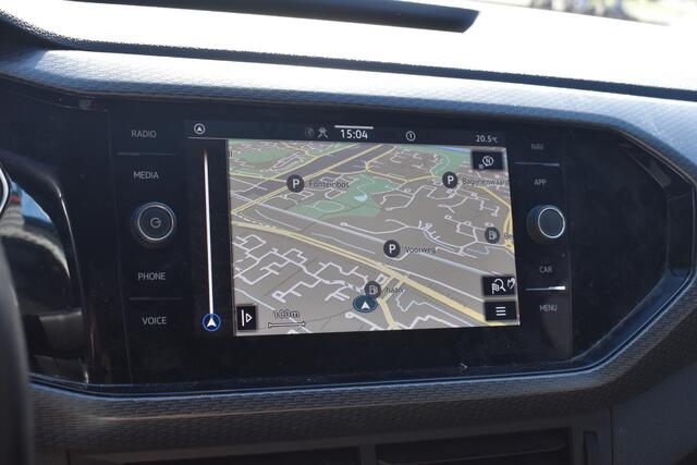 Volkswagen T-Cross 1.5 TSI R-Line 22-12-2021 | Virtual Dashboard | Navigatie | Camera | R-interieur | 12 mnd BOVAG garantie Whatsapp 06-53188999