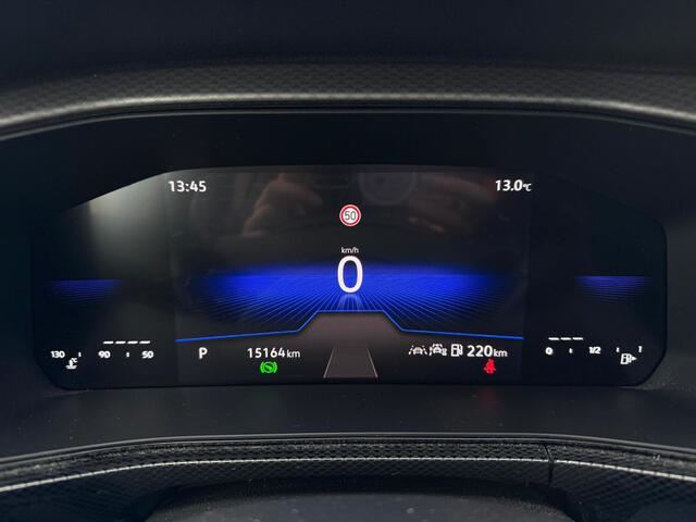 Volkswagen T-Cross 1.0 TSi 115 Pk Automaat Life Edition | Adaptive Cruise | Camera | CarPlay | Climate | Stoelverwarming | 15.164 Km!!