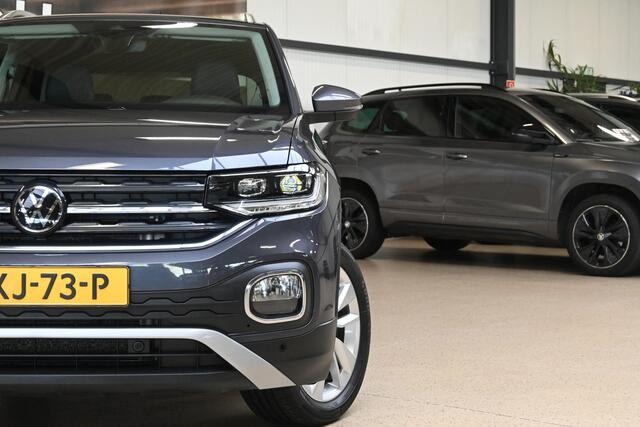 Volkswagen T-Cross 1.0 TSI 110pk Style | Camera | Stoelverwarming | Digital cockpit | 100% (Dealer) onderhouden label