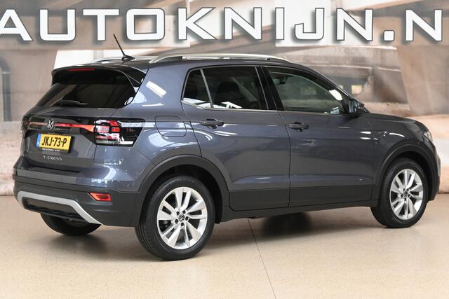 Volkswagen T-Cross 1.0 TSI 110pk Style | Camera | Stoelverwarming | Digital cockpit | 100% (Dealer) onderhouden label
