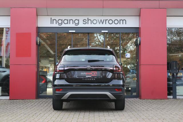 Volkswagen T-Cross 1.0 TSI Style Automaat | ACC | Navigatie | PDC | Origineel NL |