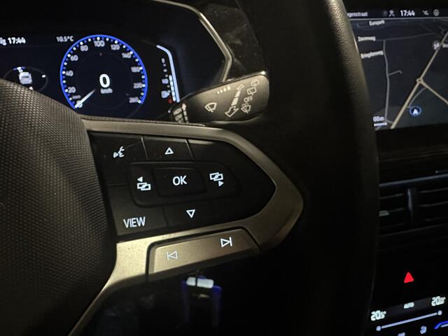 Volkswagen T-Cross 1.0 TSI Style | Business R | LED | 18" | CARPLAY | Adaptive CC | 1. Eigenaar | Black Edition | Camera | 1/2 Leer | Winter-pakket |