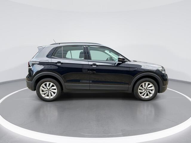 Volkswagen T-Cross 1.0 TSI 110pk DSG Style · Camera · Apple/Android Car Play · ACC · Active Info Display · Navigatie · P-Sensoren · Clima · Garantie t/m 13-10-2027 of 100.000km