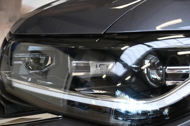 Volkswagen T-Cross 1.0 TSI 115pk R-Line Edition | IQ. Light | Trekhaak | Camera | 100% (Dealer) onderhouden label