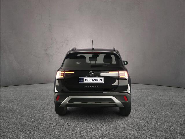 Volkswagen T-Cross Life Edition 1.0 TSI 95pk Adaptive cruise control, Achteruitrijcamera, Parkeersensor achter, LED koplampen, App connect, DAB, Radio, Airco