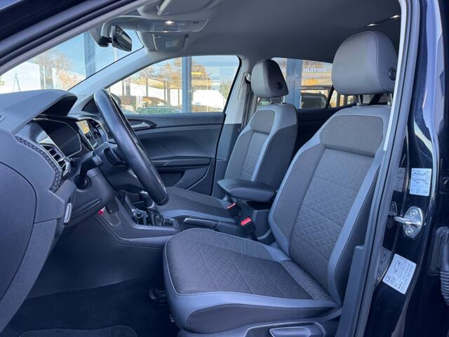 Volkswagen T-Cross 1.0 TSI DSG Style - stoelverwarming - LED - Apple/Android
