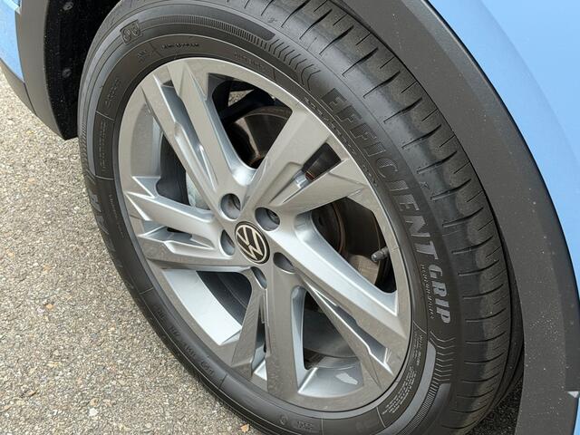 Volkswagen T-Cross 1.0 TSI 116pk DSG R-Line | Trekhaak | Navi | IQ Light | Camera | Navi | Led gril | Rijklaar incl. verlengde fabrieksgarantie