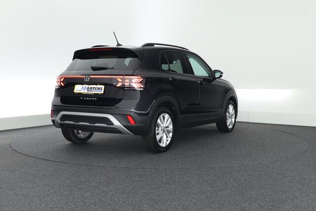 Volkswagen T-Cross 1.0 TSI 116pk DSG Life Edition Stoelverwarming Camera Keyless Virtual Cockpit App-Connect