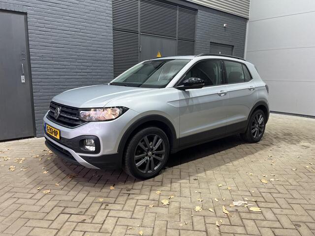 Volkswagen T-Cross 1.0 TSI Life | Automaat | Trekhaak | Stoelverwarming | PDC V+A