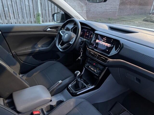 Volkswagen T-Cross 1.0 TSI STYLE