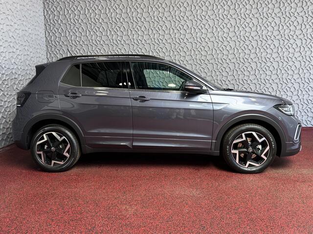 Volkswagen T-Cross ?NIEUWE AUTO? TSI 115PK R-LINE EDITION TREKHAAK LED LMV IQ CAMERA STOELVERW ?2025? "Volkswagen rijden begint bij Topautos.nl - 75 topmodellen direct op voorraad!"