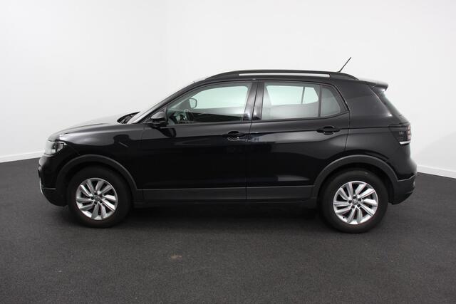 Volkswagen T-Cross 1.0 TSI 115pk DSG Life Plus Volkswagen T-Cross 1.0 TSI DSG Life Plus | Navigatie | Apple Carplay/ Android Auto | Climate Control | Adaptive Cruise Control | Lane/Side Assist | Camera | Stoelverwarming |