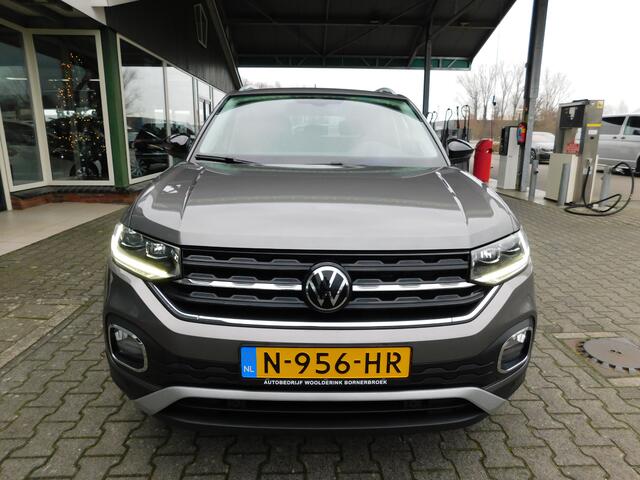 Volkswagen T-Cross 1.0TSI 116 PK STYLE!! All-in Prijs! Trekhaak!