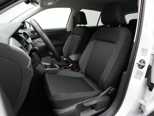 Volkswagen T-Cross 1.0 TSI 95 pk Active | Achteruitrijcamera | Stoelverwarming | Adaptive Cruise | Navigatie