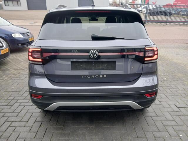 Volkswagen T-Cross 1.0 tsi DSG Life I Stoelverwarming I Carplay/DAB I Camera I ACC