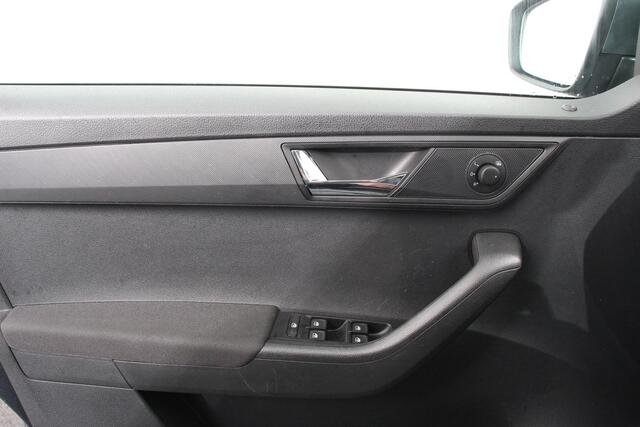 Volkswagen T-Cross 1.5 TSI 150pk DSG Style | Navigatie | Wireless app connect | Aadaptive cruise control | Camera | Climate Control | Led | Dab | Stoelverwarming