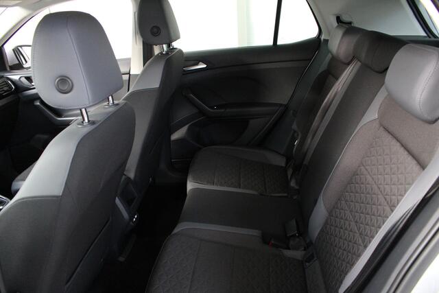 Volkswagen T-Cross 1.5 TSI 150PK Style DSG Climate Control | Climate Control | 17" Velgen | Stoelverwarming