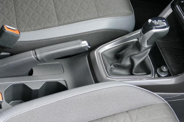 Volkswagen T-Cross 1.0 TSI Style. Adap Cruise, Camera, Carplay/Android, Clima, StoelVerw, 17"LMV