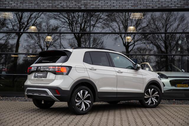 Volkswagen T-Cross 1.0 TSI Life Edition , Adap. cruise, Carplay, Achteruitrijcamera,