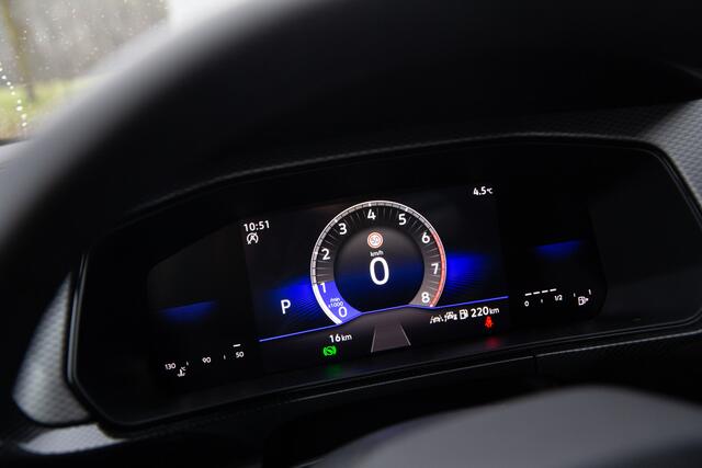 Volkswagen T-Cross 1.0 TSI Life Edition , Adap. cruise, Carplay, Achteruitrijcamera,