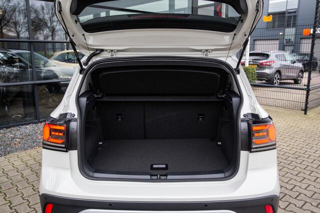 Volkswagen T-Cross 1.0 TSI Life Edition , Adap. cruise, Carplay, Achteruitrijcamera,