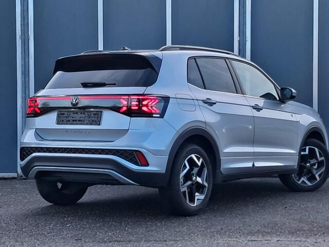 Volkswagen T-Cross 1.5 TSI 150pk DSG R-Line | IQ.Light | ACC | Camera | Trekhaak