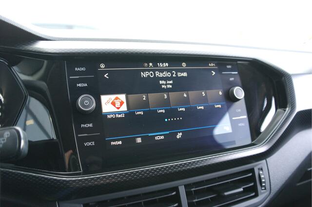 Volkswagen T-Cross 1.0 TSI Style Automaat | Adap.Cruise | Carplay | Camera | Clima | Stoelverwarming