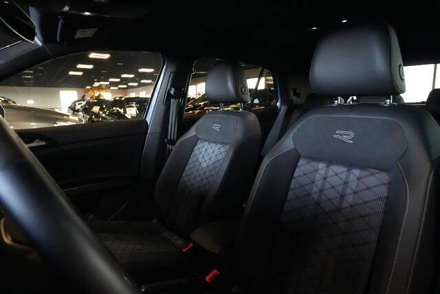 Volkswagen T-Cross 1.5 TSI R-Line 150pk AppleCarplay/PDC/Climate