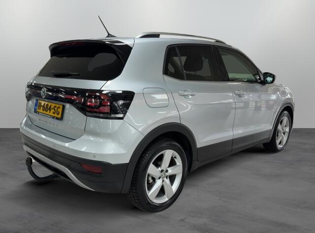 Volkswagen T-Cross 1.0 TSI Style Automaat / Trekhaak / All season banden