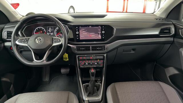 Volkswagen T-Cross 1.0 TSI Style Automaat / Trekhaak / All season banden