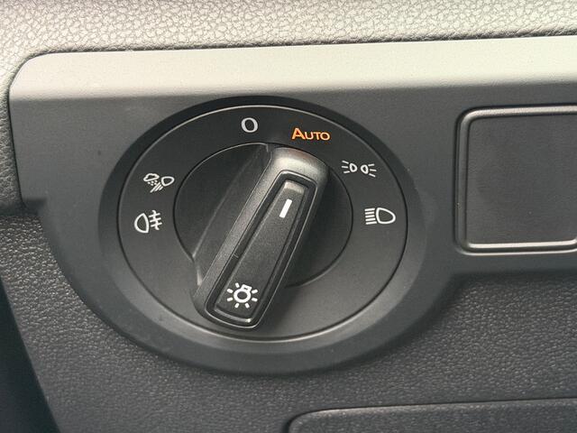 Volkswagen T-Cross 1.5 TSI 150pk DSG R-Line | Camera | Trekhaak | Navi | IQ light | Rijklaar incl. garantie